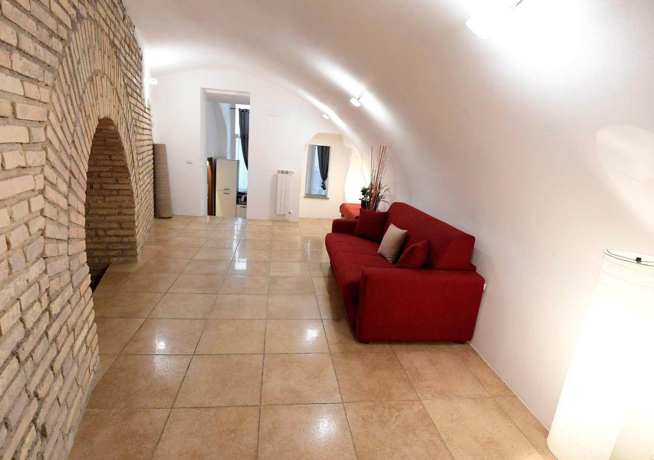 Апартаменты In Selci - Colosseo Рим Экстерьер фото